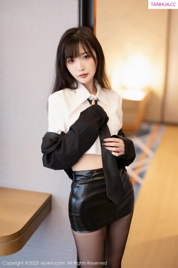 林星阑  [XiuRen]高清写真图 2023.04.27 No.6651 林星阑 黑丝美腿第16张图片